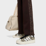 ADIDAS JG AN 3S FT PT ΚΑΦΕ ΤΡΙΡΙΓΟ ANIMAL-PRINT ΒΑΜΒΑΚΕΡΟ ΠΑΝΤΕΛΟΝΙ ΦΟΡΜΑΣ - Image 4